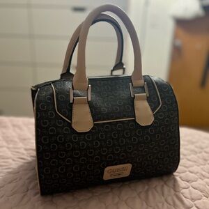Guess purse